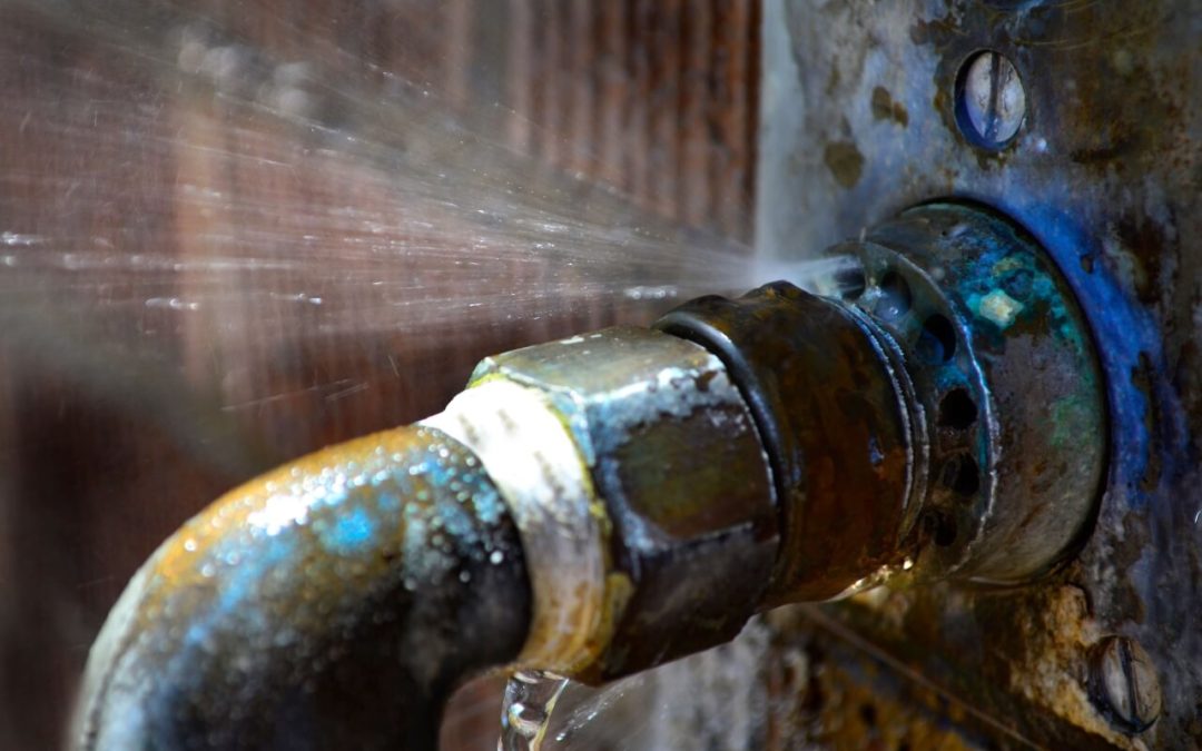 5 Warning Signs That Mean It’s Time to Call a Plumber